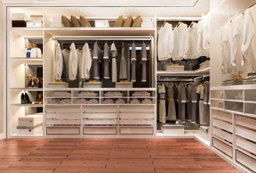 Dressing personalizat pentru orice cameră: Soluții elegante și eficiente